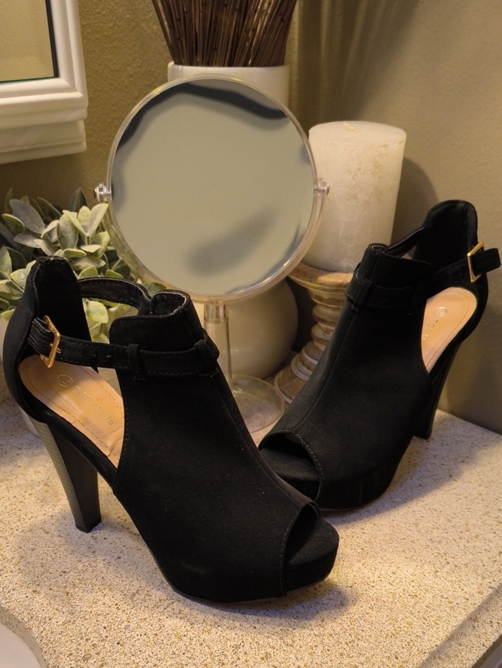 Top Moda Black Peep-Toe High Heel Sandals - Classic Women's Dress Shoes